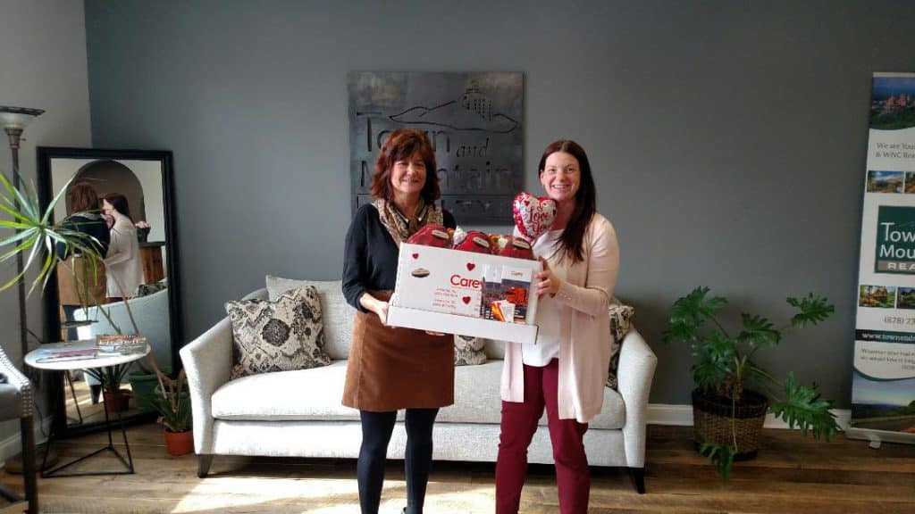 Hilary Paradise & Carey Moving's Kimberly Payne Enjoying Valentine treats